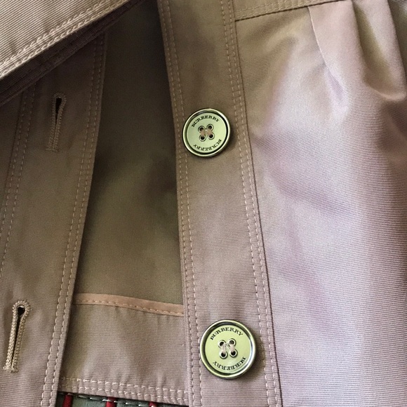 Burberry Jacket - Picture 3 of 4